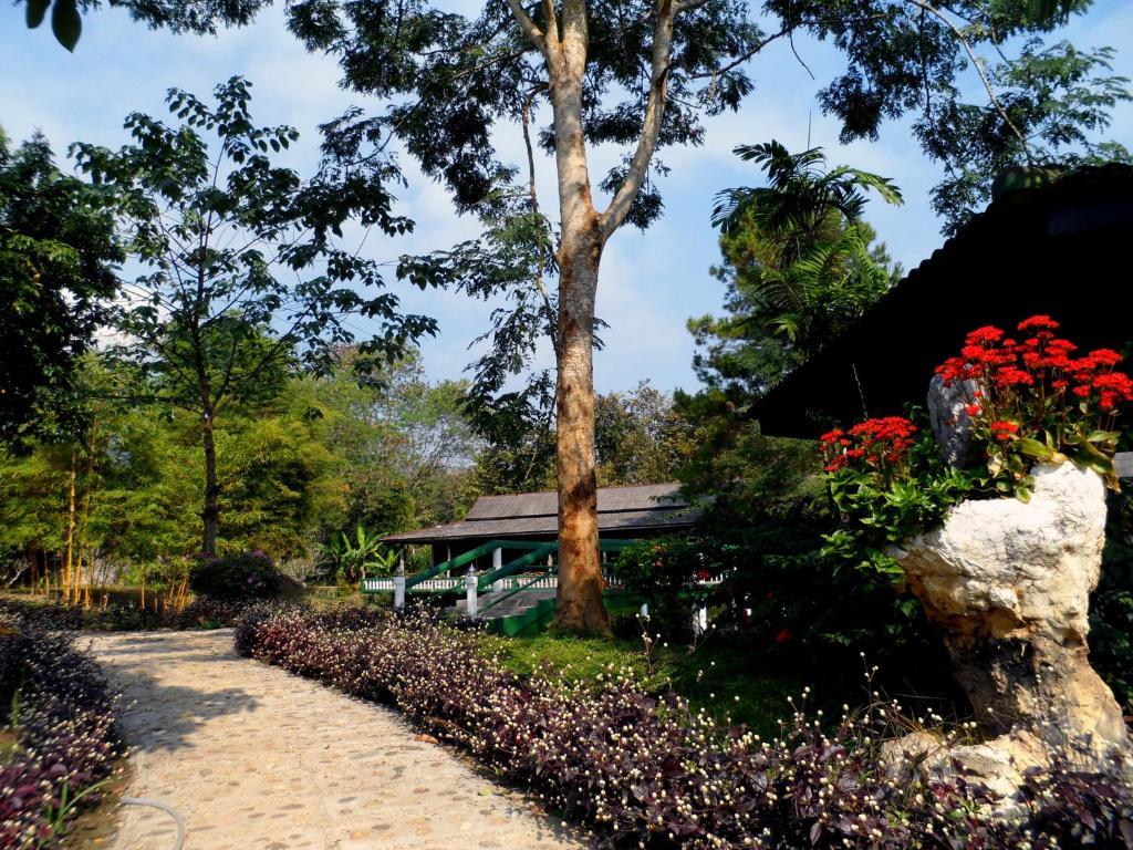 Khunnam Rimtarn Resort Mae Sai Esterno foto